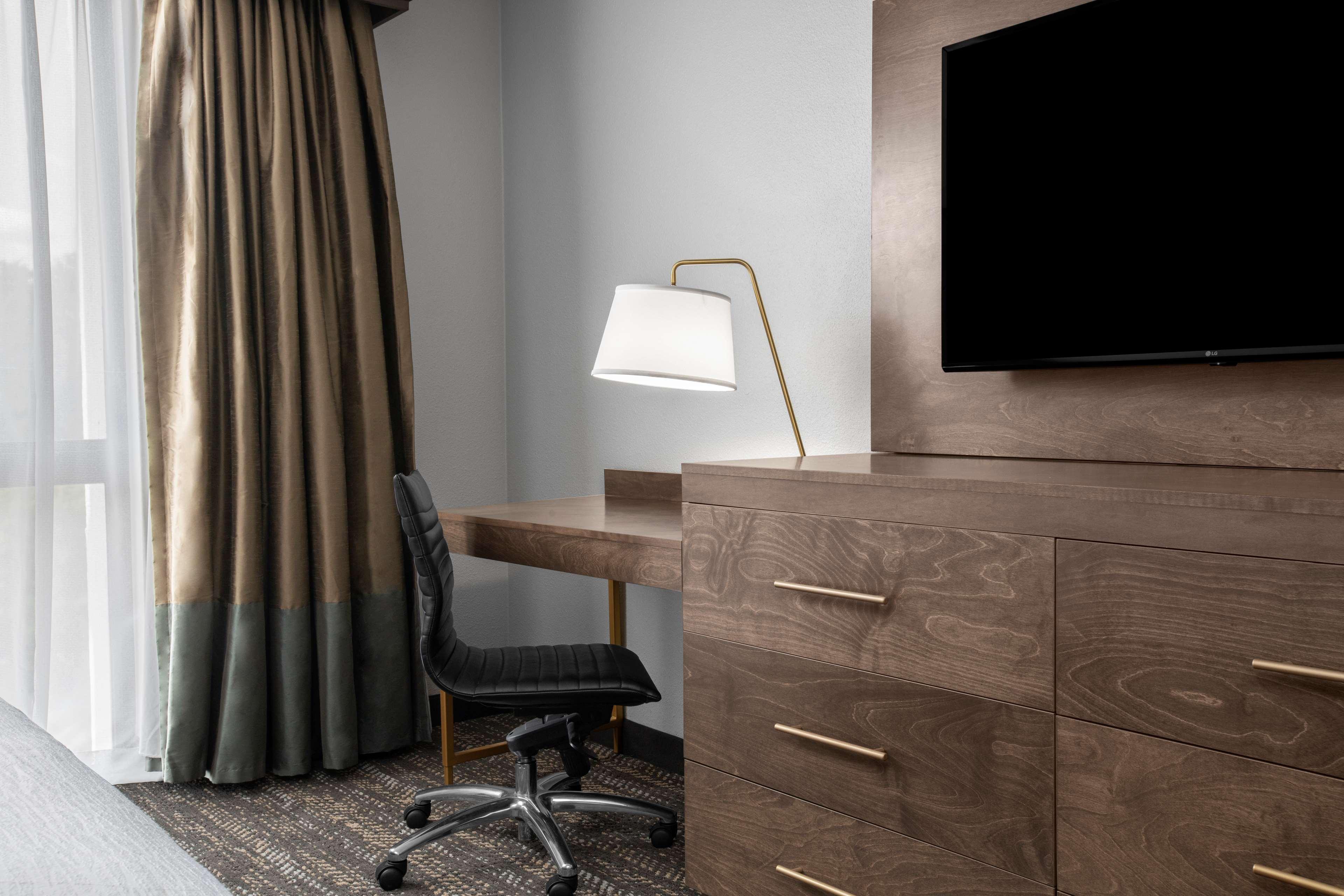 เอมบาสซีสวีท แนชวิลล์ แอร์พอร์ตโฮเต็ล Hotel ภายนอก รูปภาพ